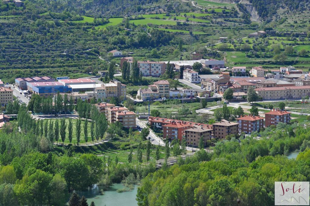 Hotel Solé La La Pobla de Segur Kültér fotó