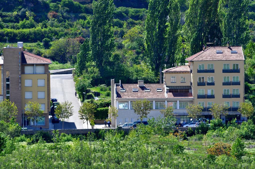 Hotel Solé La La Pobla de Segur Kültér fotó